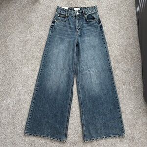 H&M high-waisted wide-leg jeans Size 4/36 NWT